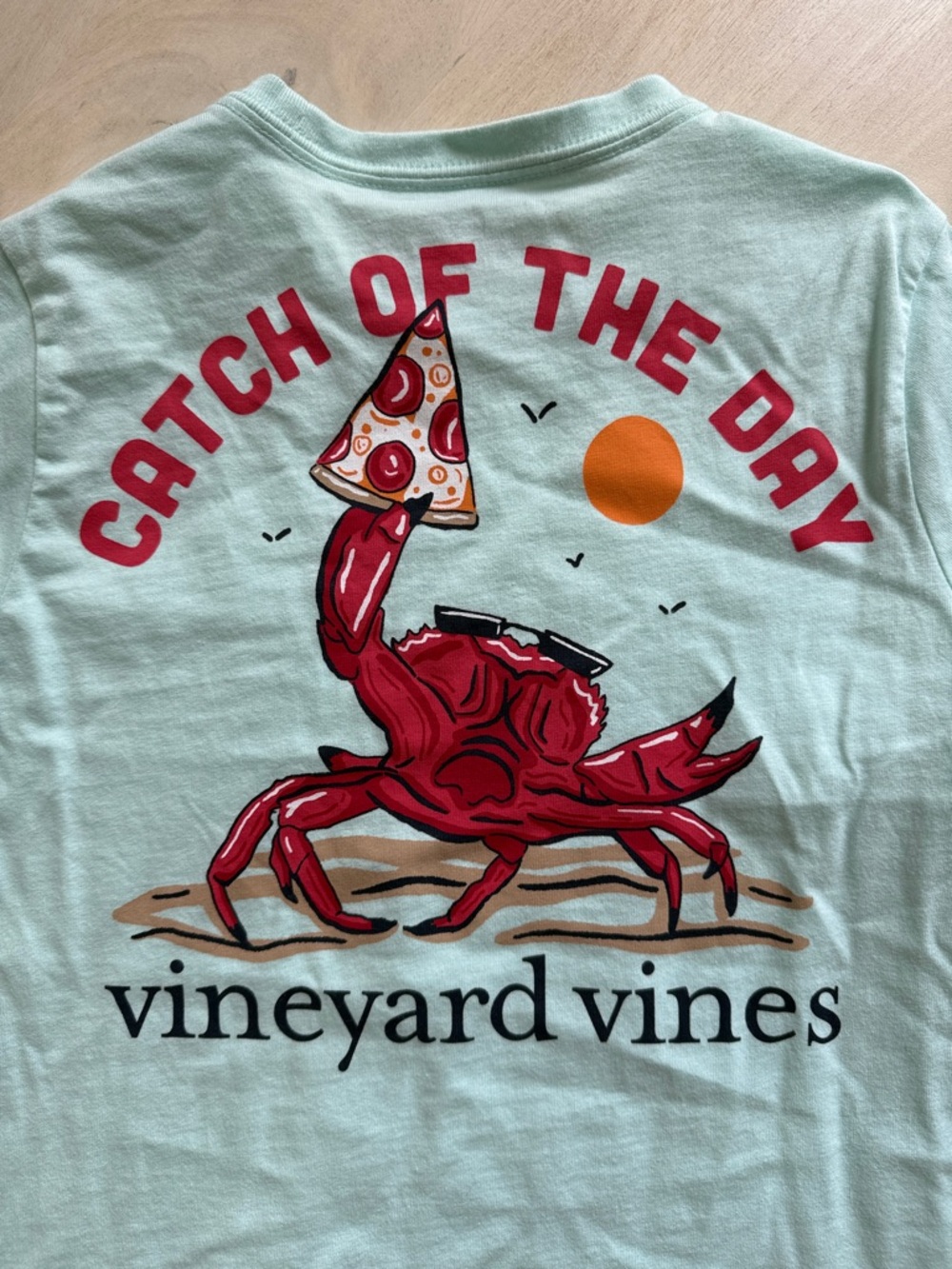 EUC VINEYARD VINES boys SZ 7 t-shirt - PIZZA CRAB